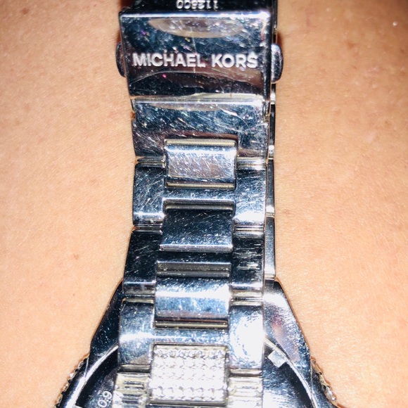 Michael Kors Crystal PaveDial Encrusted Watch 5869